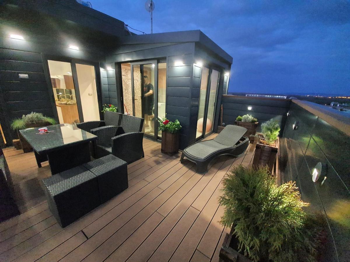 דירות בלגרד Penthouse Lux מראה חיצוני תמונה